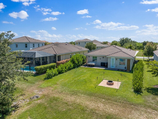 Building Photo - 1786 Berkshire Cir SW