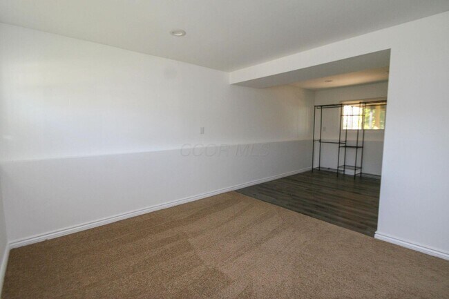 Building Photo - 1080 Arapaho Ave