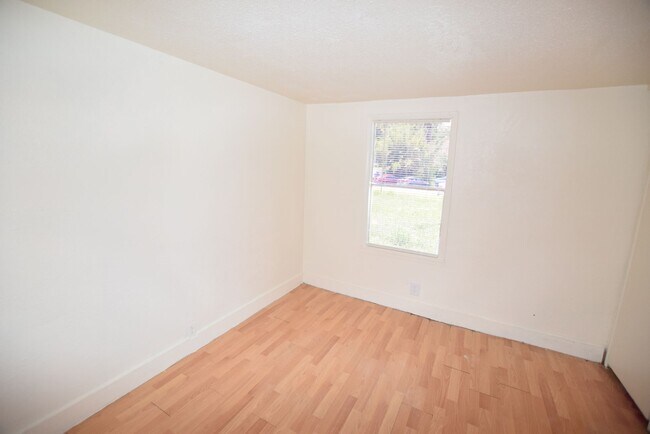Building Photo - 5101 N Kaliga Dr