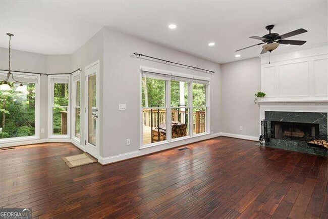 Building Photo - 6435 Ivey Creek Cir
