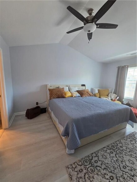 Building Photo - 4106 Dahlgreen Way