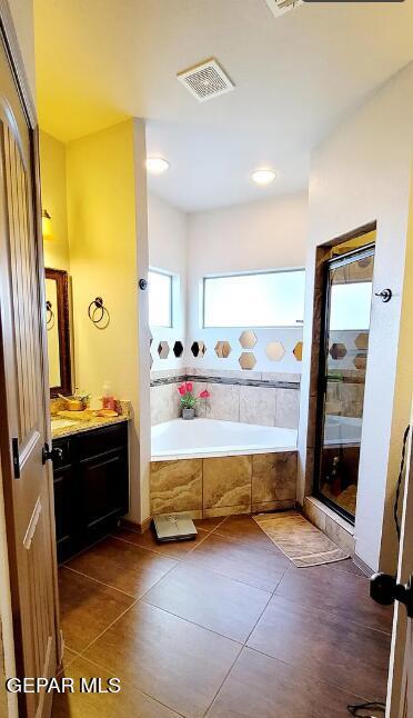 Building Photo - 13212 Emerald Hills St