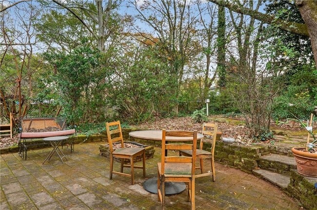 Building Photo - 1411 Glenwood Ave SE