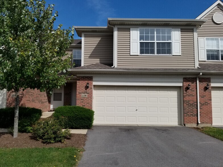 Primary Photo - 1196 Megan Ct