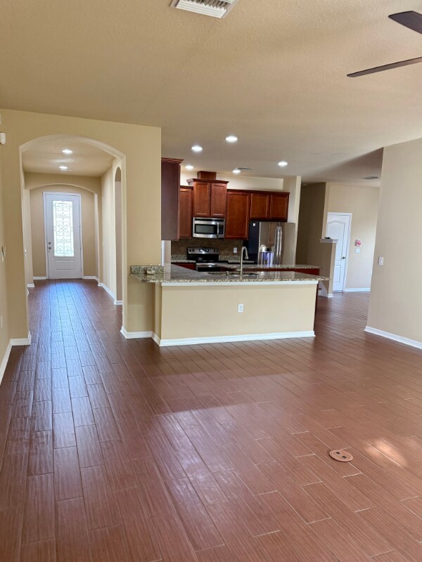 Building Photo - 34046 Spring Oak Trail