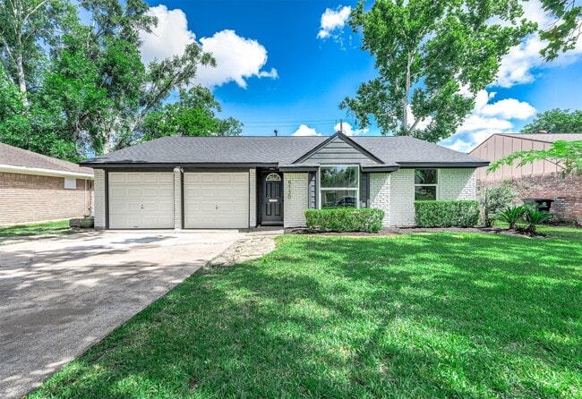 Building Photo - 5730 Alvarado Dr