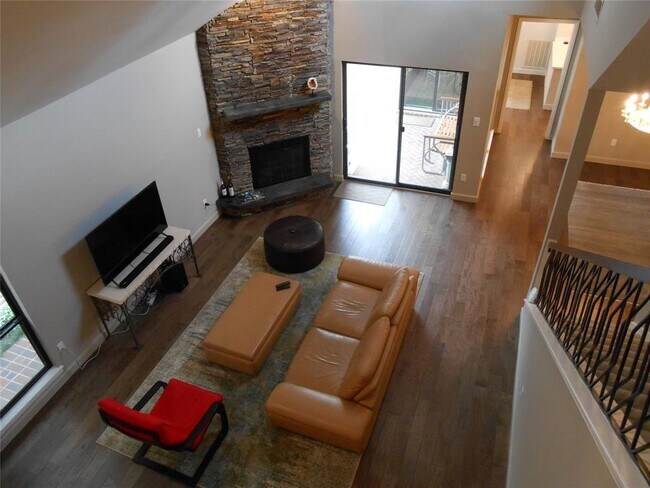 Building Photo - 9588 Doliver Dr
