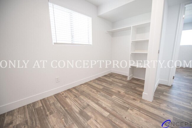 Building Photo - Newly Remodeled 5-Bedroom Home | 2-Car Gar...