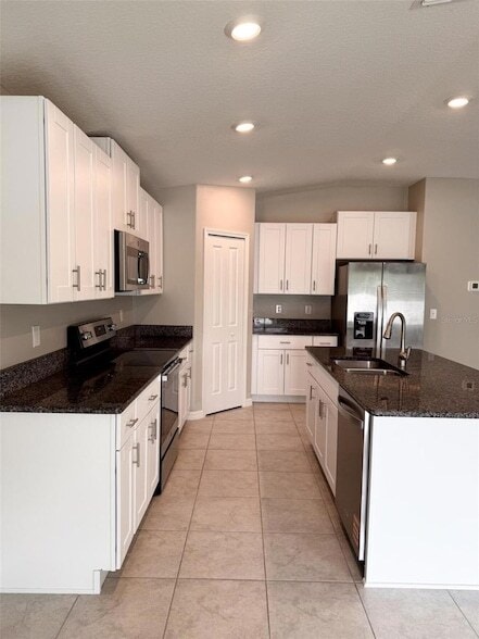 Building Photo - 12903 Wildflower Meadow Dr