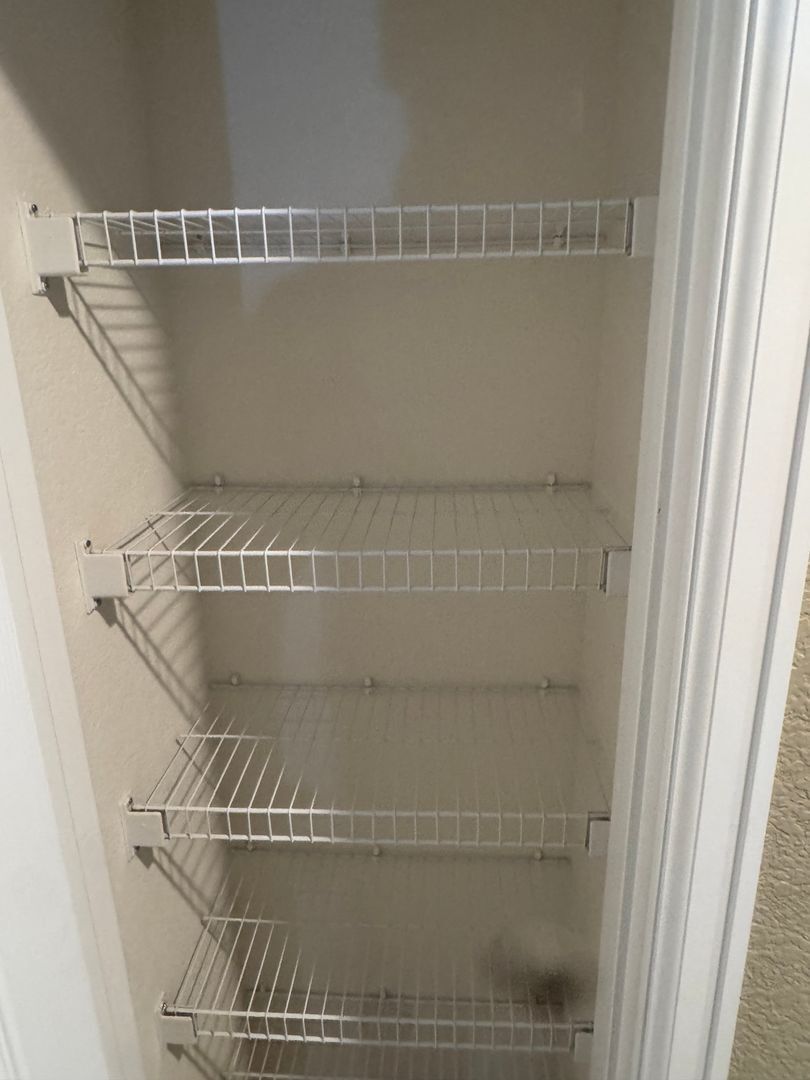 Building Photo - 10291 Truckee Ct