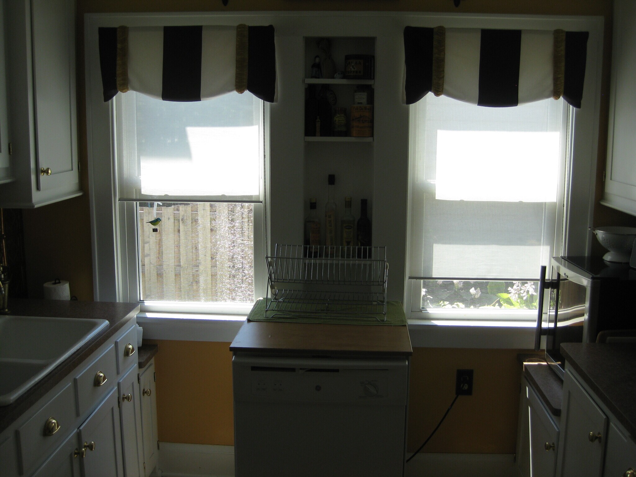 Kitchen - 3156 S Nevada St