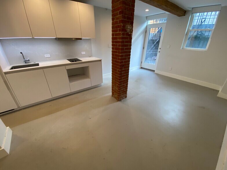 Building Photo - 457 Massachusetts Ave