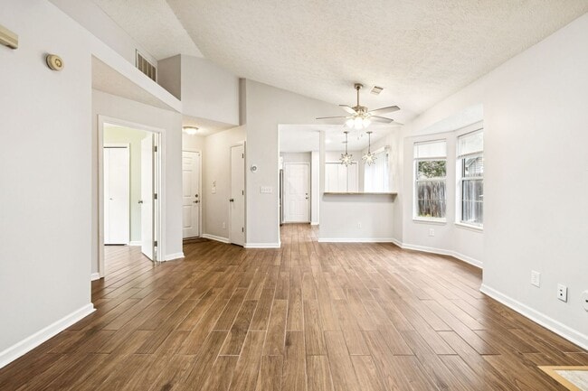 Building Photo - Welcome to this beautifully remodeled sing...