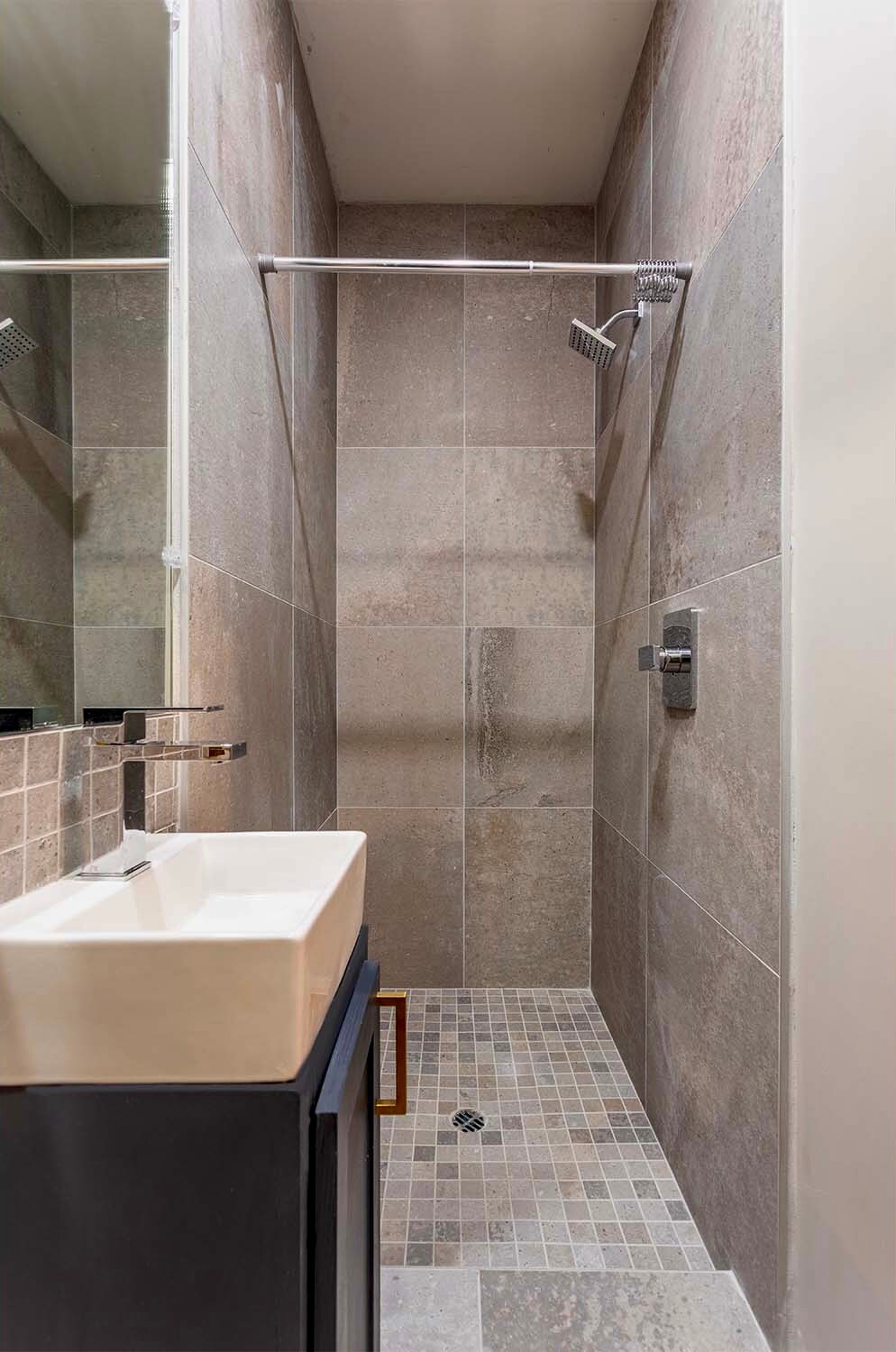 Building Photo - 1431 Maltman Ave