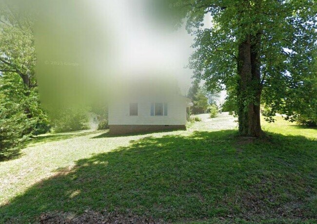 Primary Photo - 179 Pine Knoll