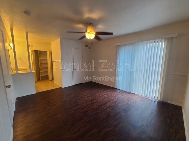 Building Photo - 4633 Carr St