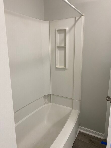 Building Photo - 3836 Beechtree Ct