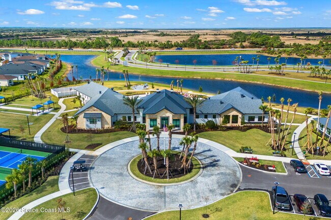 Building Photo - 1464 Island Ave NW