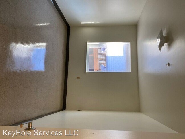 Building Photo - 1200 N Collington Ave