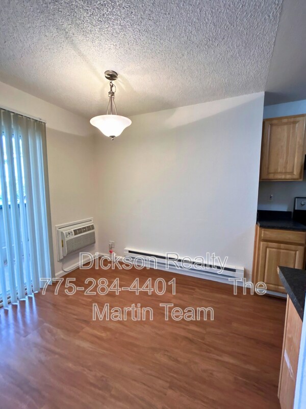 Building Photo - 3942 Clear Acre Ln