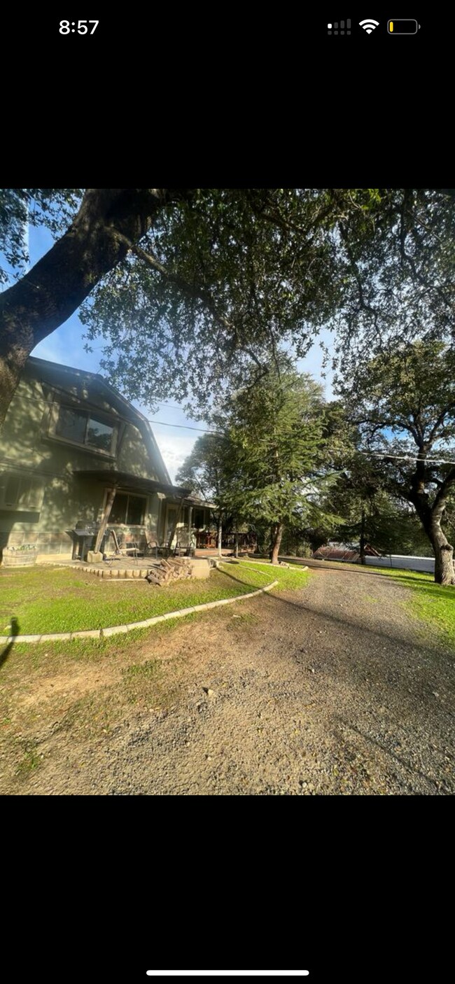 Building Photo - 4063 Uniontown Rd