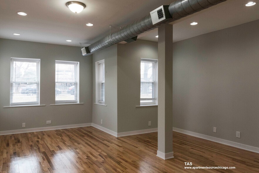 Building Photo - 2457 W Logan Blvd