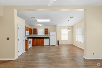 Building Photo - 3 Bedroom 2 Bathroom Unfurnished House for...