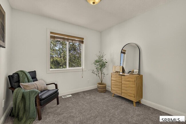 Building Photo - 1150 Hammerstone Dr