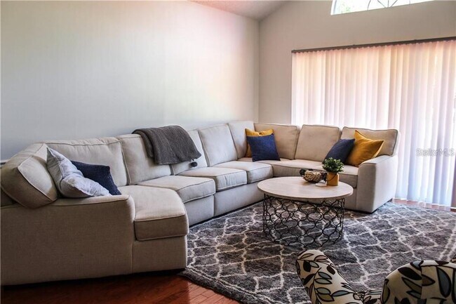 Building Photo - 2630 Stanton Hall Ct