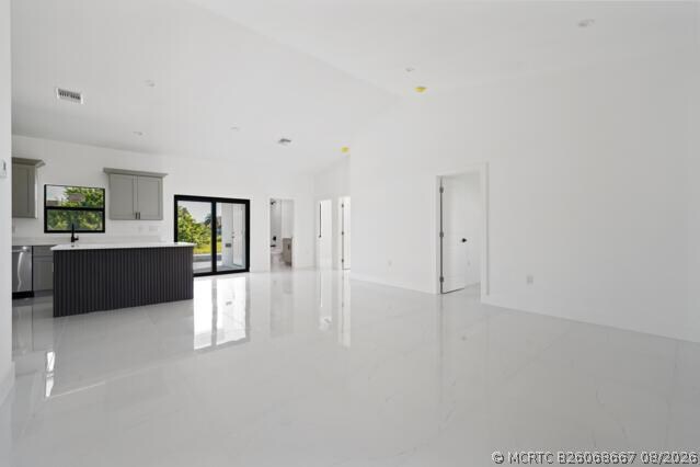 Building Photo - 2458 NW 9th Terrace