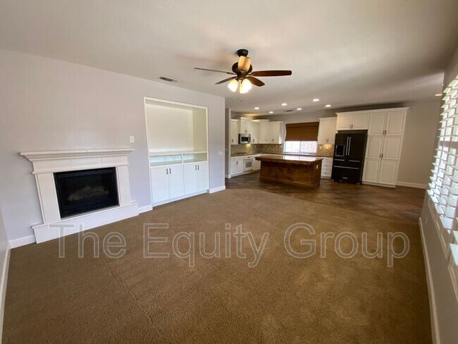 Building Photo - 2933 W Harold Ct