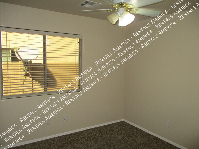 Building Photo - 1328 Natasha Dr