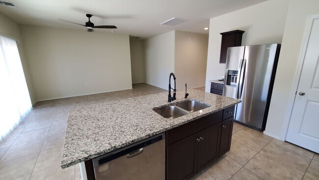 Building Photo - 19 solar panels for low electric bill!