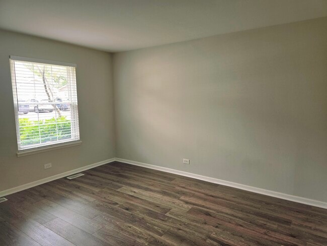 Building Photo - 349 Newgate Ct