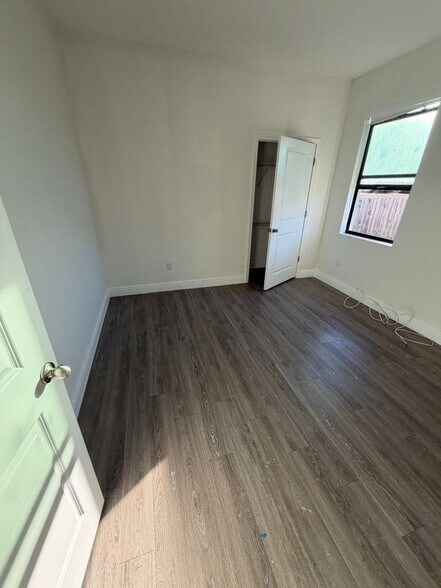Building Photo - 9026 W Mac Ct