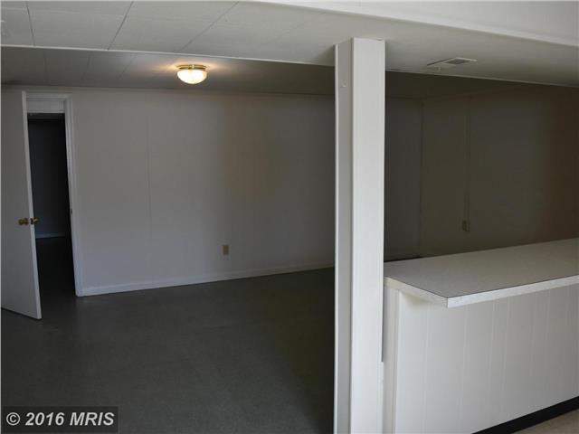 Building Photo - Coming Soon! UMW location!