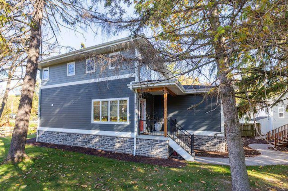 Building Photo - 5200 Lake Mendota Dr
