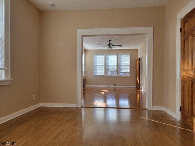 Building Photo - 138 Union Ave