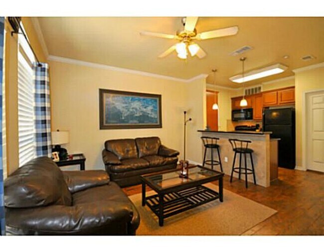 Primary Photo - AUGUST 2026 PRE-LEASE! Spacious 1 Bed, 1 B...