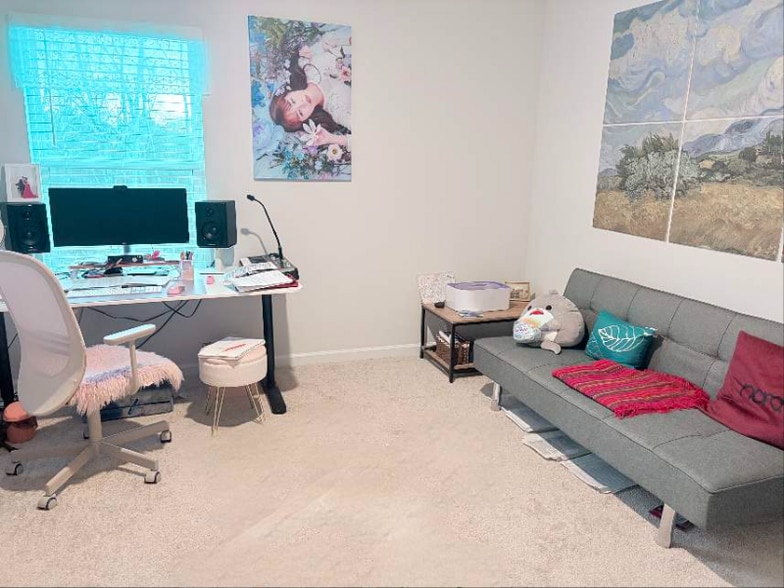 Building Photo - 1142 Button Buck Ln