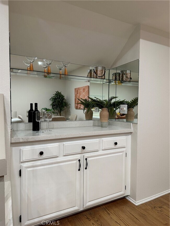 Building Photo - 21931 Burbank Blvd