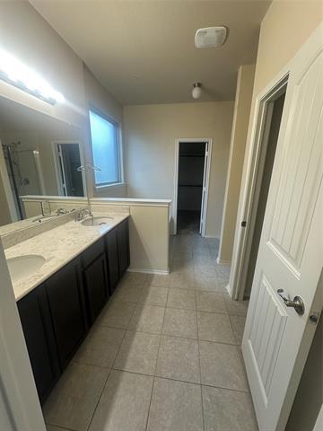 Building Photo - 2412 Michelle Creek Dr