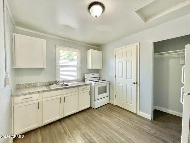 Building Photo - 9238 N 7th Ave