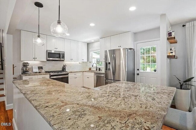 Building Photo - 5408 Farley Dr