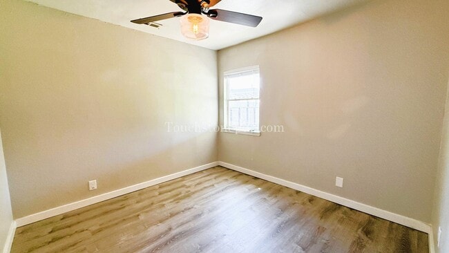 Building Photo - Beautifully Remodeled Home in Near Powell ...