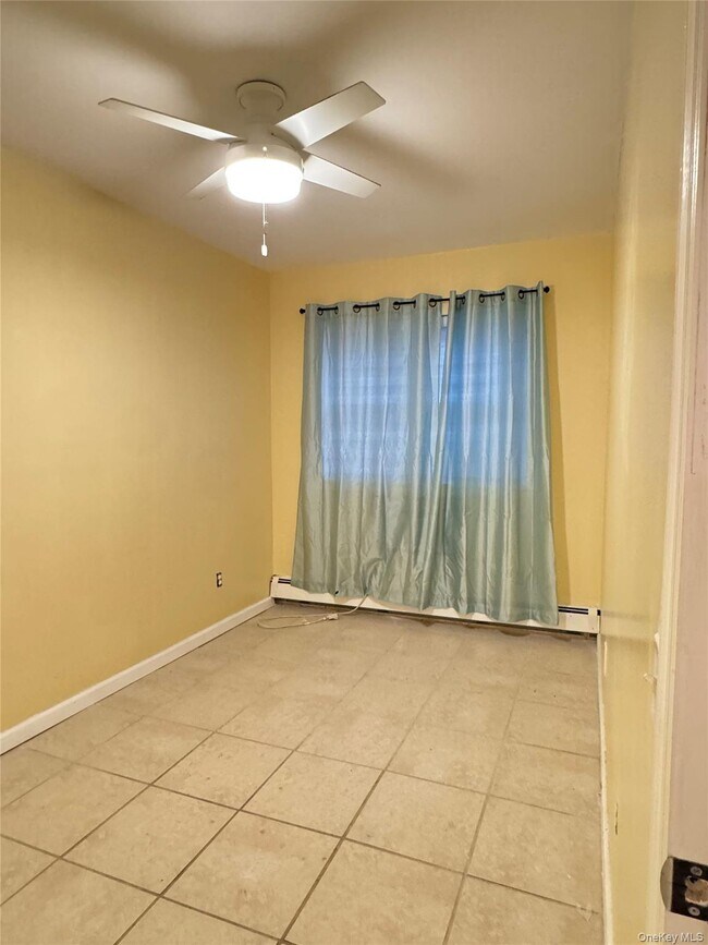 Building Photo - 1009 Ward Ave