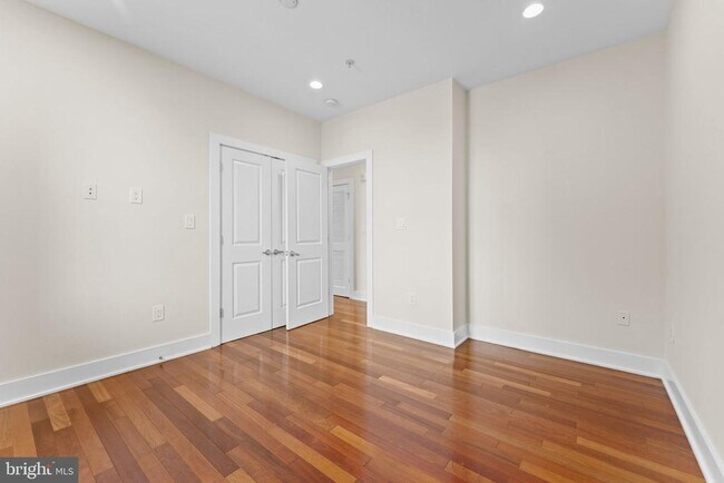 Building Photo - 440 Rhode Island Ave NW