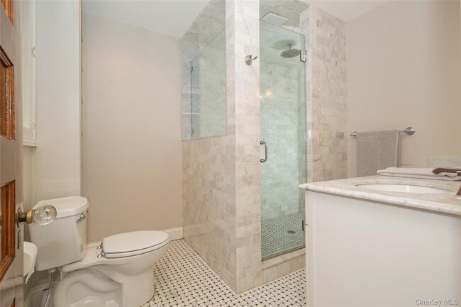 Building Photo - 309 Milbank Ave