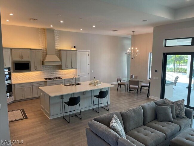 Building Photo - 15587 Montello Ln