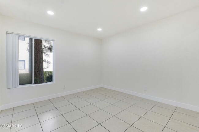 Building Photo - 5700 Etiwanda Ave